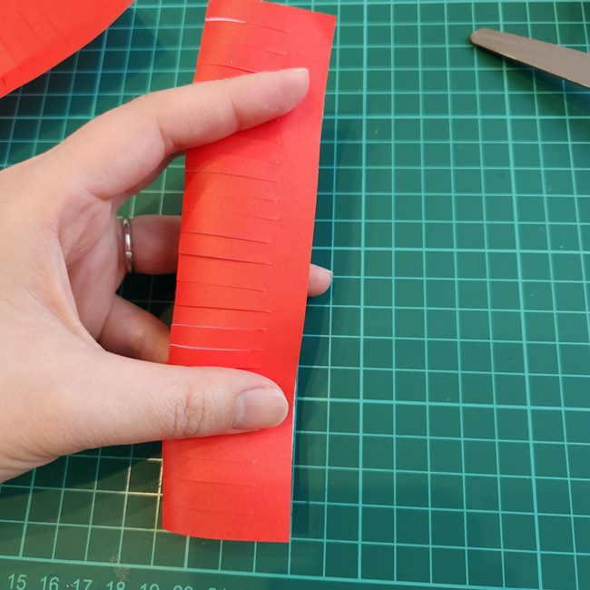 カーネーションの折り紙 簡単で立体的な花束の折り方(9)
