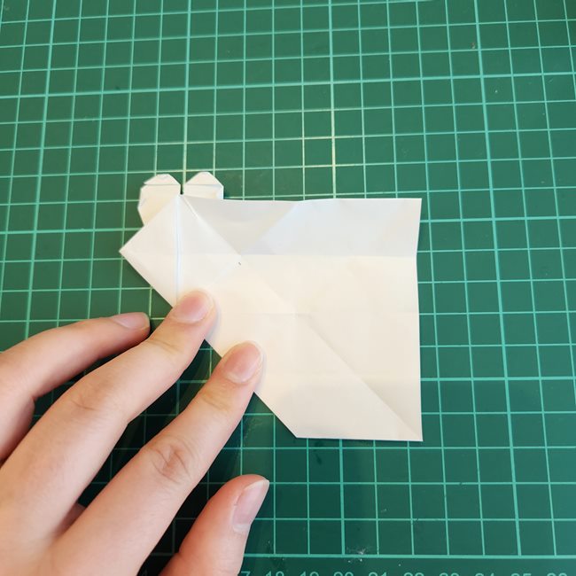 ミッフィーの折り紙 ぴょんぴょん飛ぶ折り方作り方②体(7)