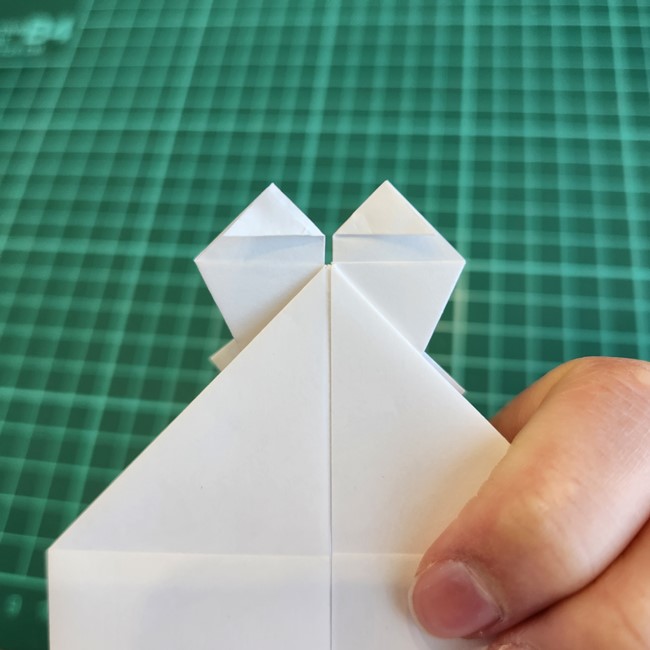 ミッフィーの折り紙 ぴょんぴょん飛ぶ折り方作り方①顔(24)
