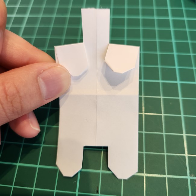 折り紙でミッフィーのしおりの簡単な作り方折り方②からだ(14)