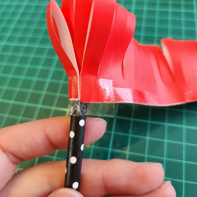 カーネーションの折り紙 簡単で立体的な花束の折り方(14)
