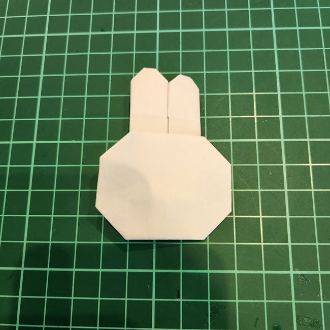 折り紙でミッフィーのしおりの簡単な作り方折り方①顔(3)