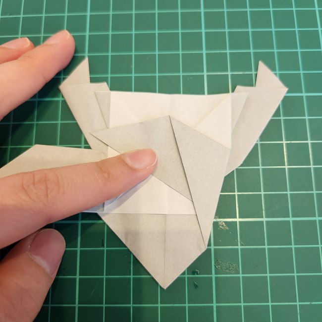 ポケモンの折り紙 レシラムの折り方作り方(17)