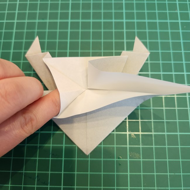 ポケモンの折り紙 レシラムの折り方作り方(15)