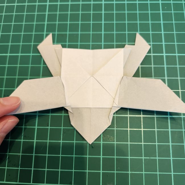 ポケモンの折り紙 レシラムの折り方作り方(19)