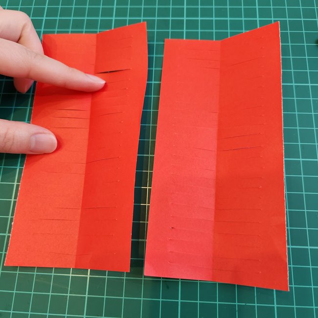カーネーションの折り紙 簡単で立体的な花束の折り方(8)