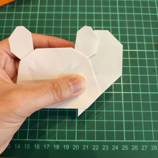 ちいかわ モモンガの折り紙の折り方作り方④貼り合わせ(4)