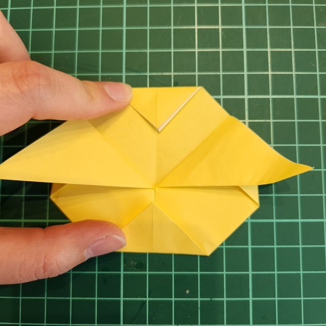 ちいかわのラッコの顔の折り紙♪折り方作り方(9)