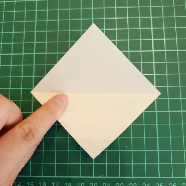 ちいかわ モモンガの折り紙の折り方作り方①顔(3)