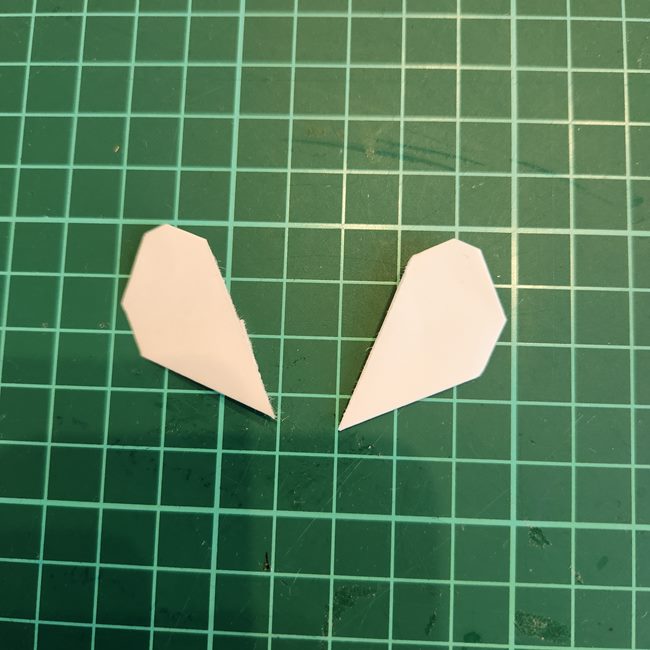 ちいかわ モモンガの折り紙の折り方作り方②耳(10)