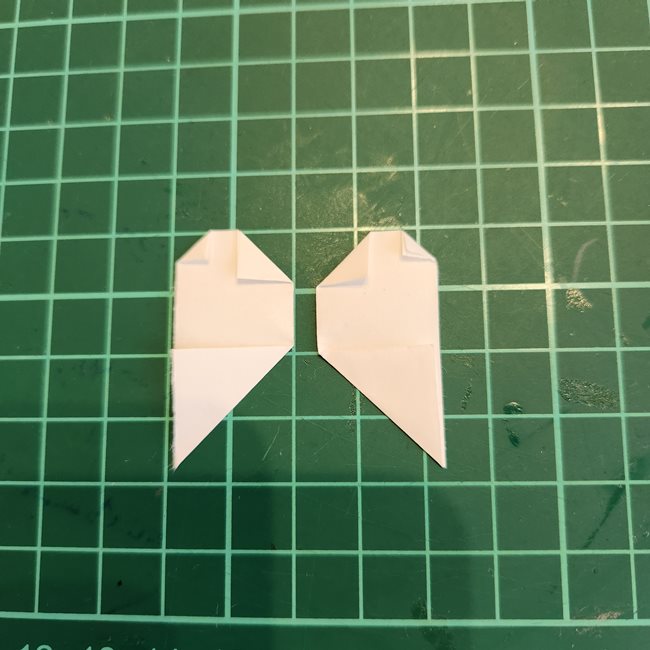 ちいかわ モモンガの折り紙の折り方作り方②耳(9)