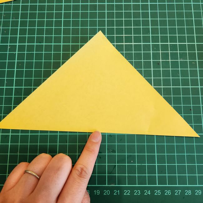ちいかわのラッコの顔の折り紙♪折り方作り方(2)