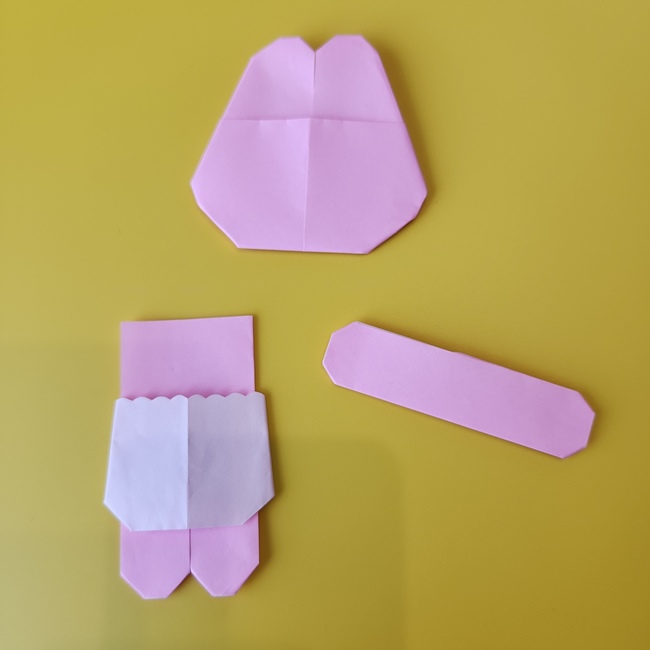 おぱんちゅうさぎの折り紙の簡単な作り方折り方⑤貼り合わせ(1)