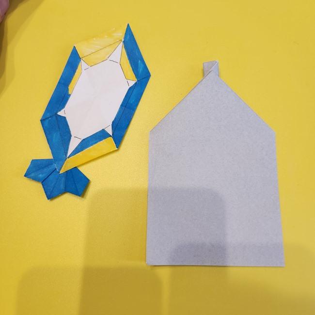 リコのペンダントの折り紙 簡単な折り方作り方④貼り合わせ(6)