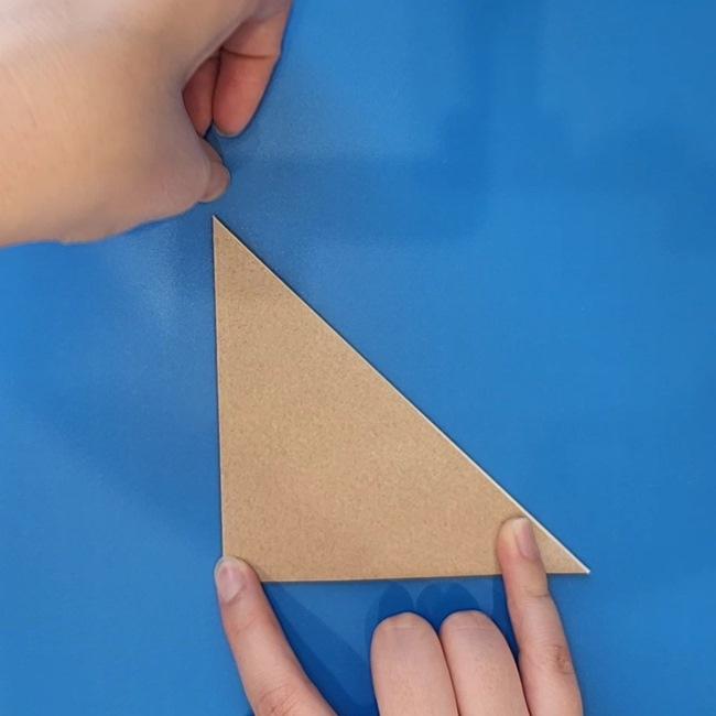 ポケモン折り紙 イワンコ折り方作り方①顔と頬(3)