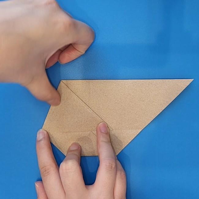 ポケモン折り紙 イワンコ折り方作り方①顔と頬(8)
