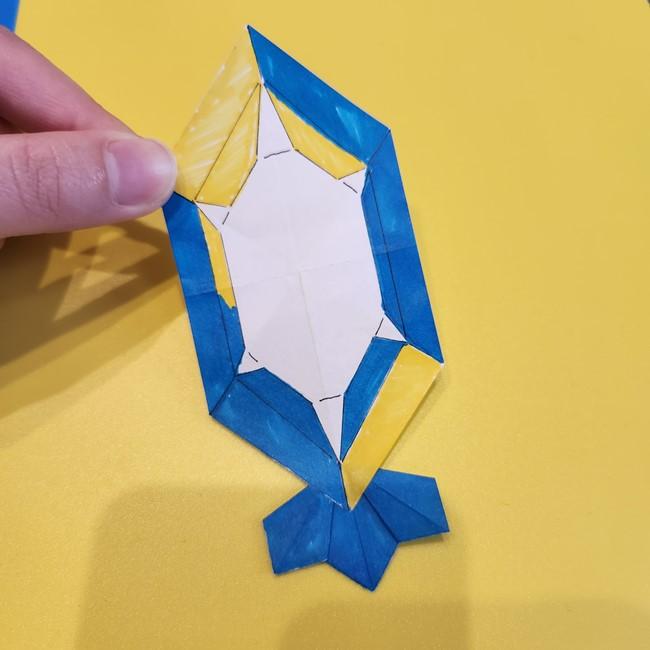 リコのペンダントの折り紙 簡単な折り方作り方④貼り合わせ(5)