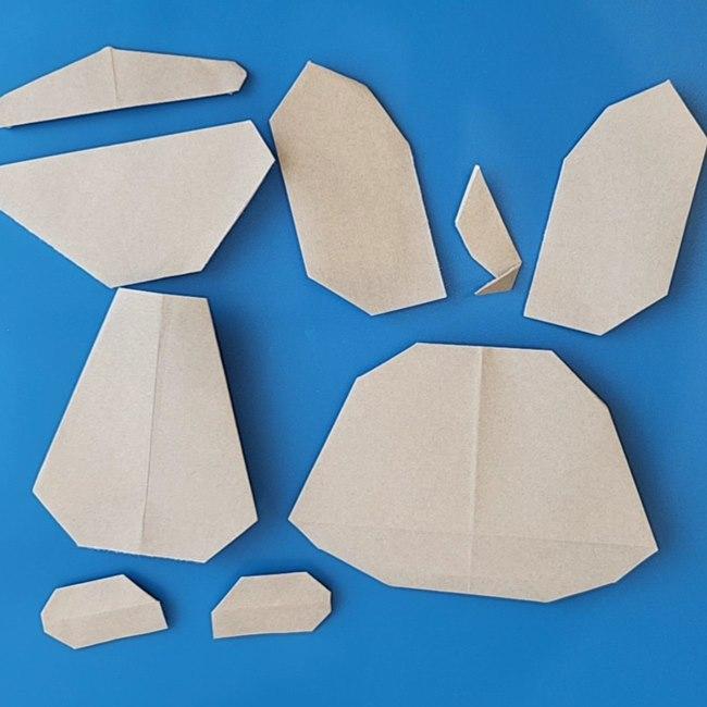 チラーミィの折り紙 簡単な作り方折り方⑦貼り合わせ(1)