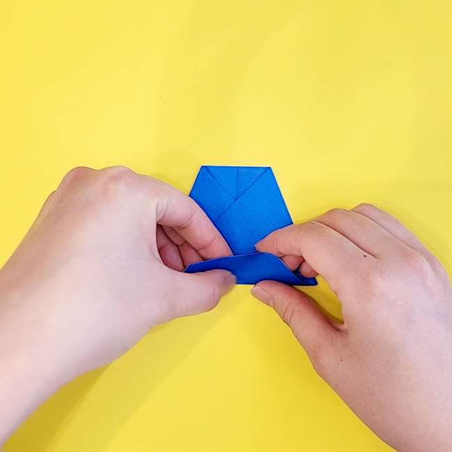 ゴルダックの折り紙の簡単な折り方作り方①顔(8)