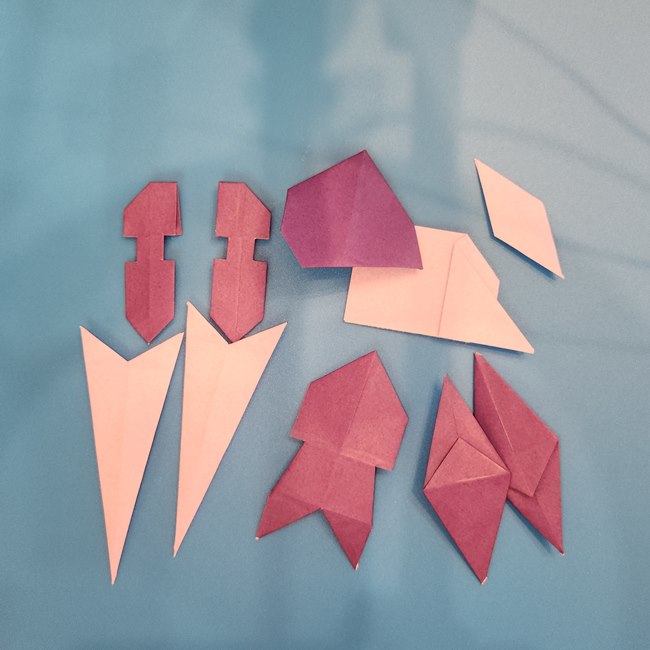 ソウブレイズの折り紙 簡単な折り方作り方⑦貼り合わせ(1)